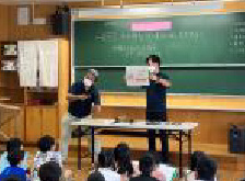 小学校での廃材利活用取組み